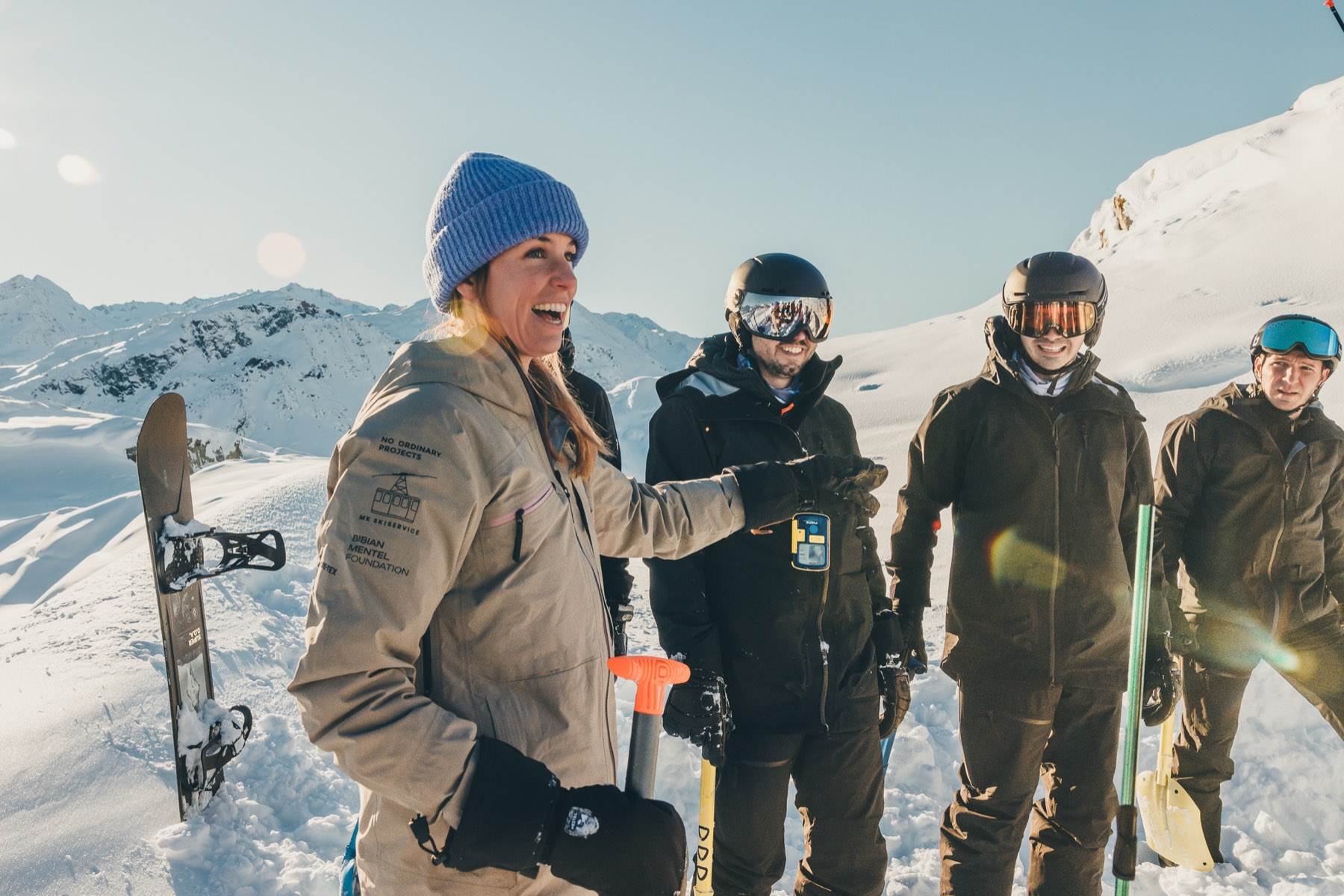 Esther de Kruijk with a group in the mountains
